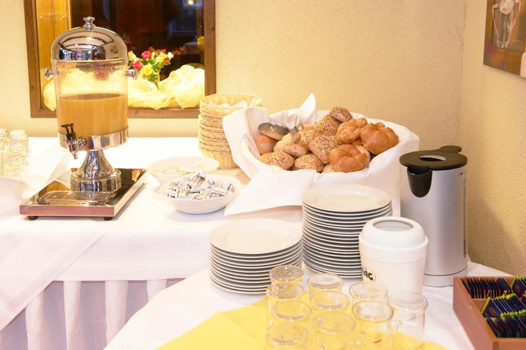 Hotel Restaurant Zur Linde باتنزن المظهر الخارجي الصورة