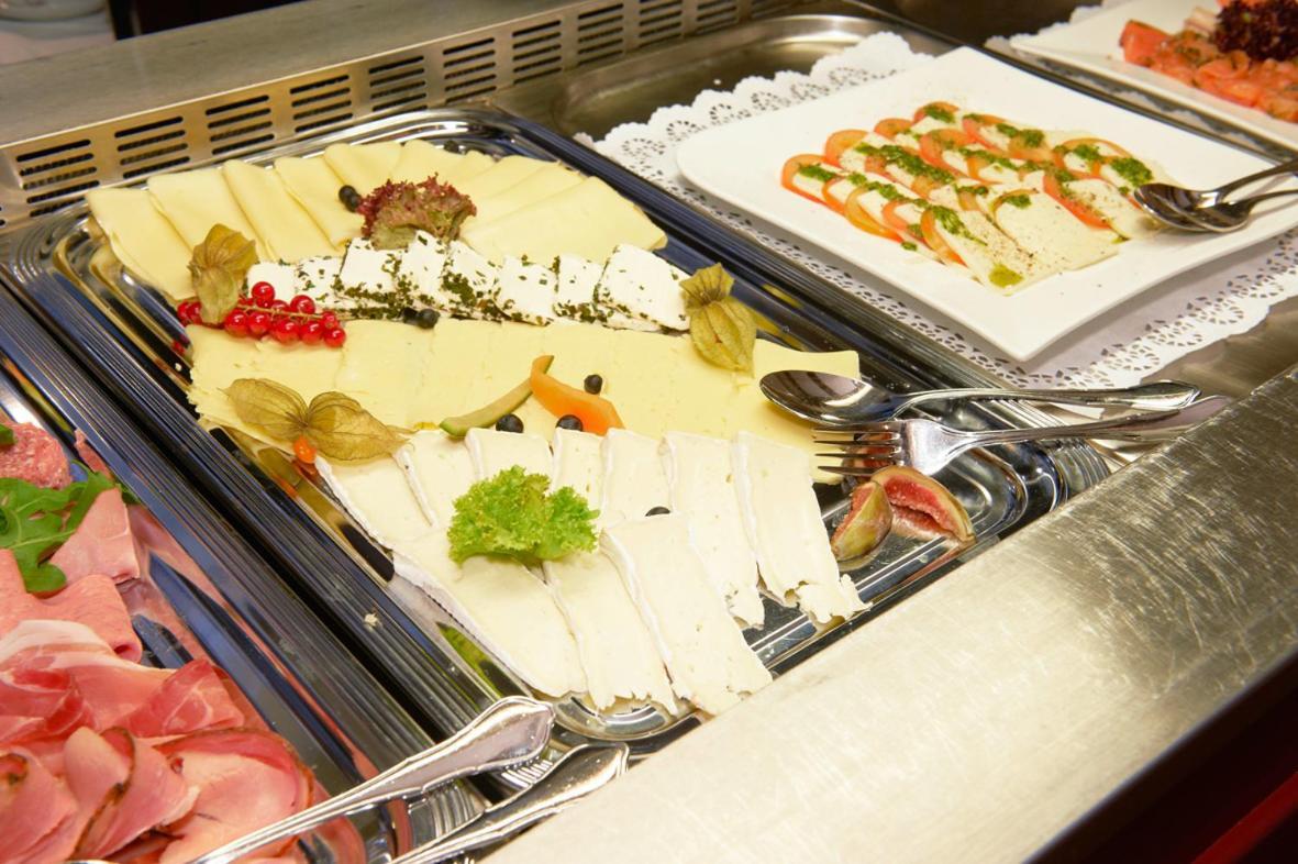 Hotel Restaurant Zur Linde باتنزن المظهر الخارجي الصورة